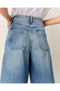 Jean ample taille haute