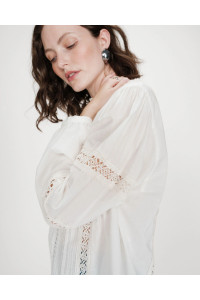 Blouse col à volant