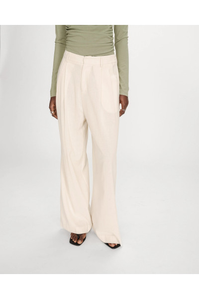 Pantalon tailleur à fines rayures