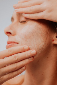 Le nettoyant visage