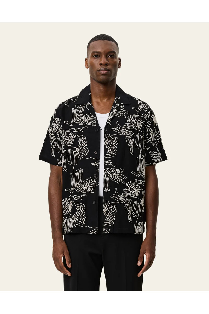 Chemise