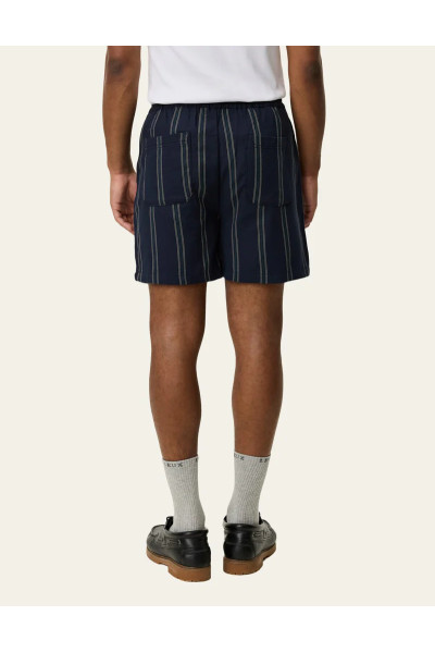 Short à rayures