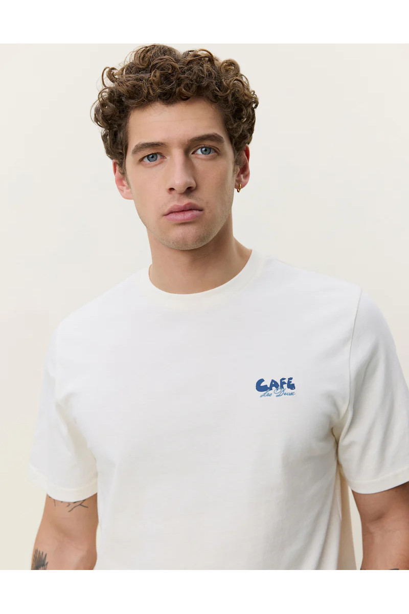 Teeshirt Café