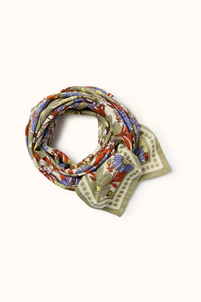 Big foulard