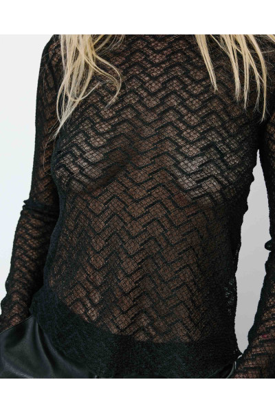 Top à dentelle
