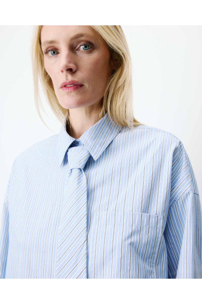 Chemise ample avec cravate