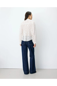 Blouse ample en dentelle