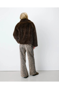 Manteau oversize en fausse fourrure