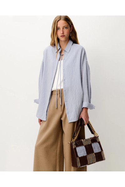 Chemise à liens