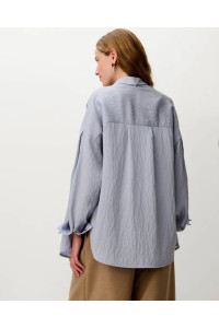Chemise à liens